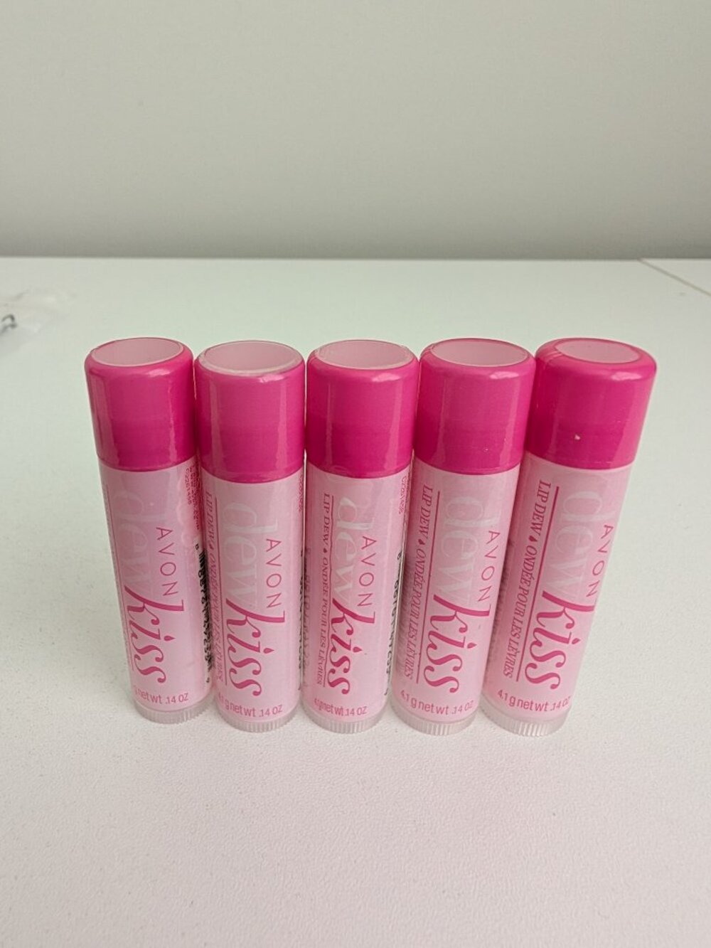 Avon DEW KISS Lip Balm Discontinued Retired Lot of 5 New & SEALED - Picture 2 of 5